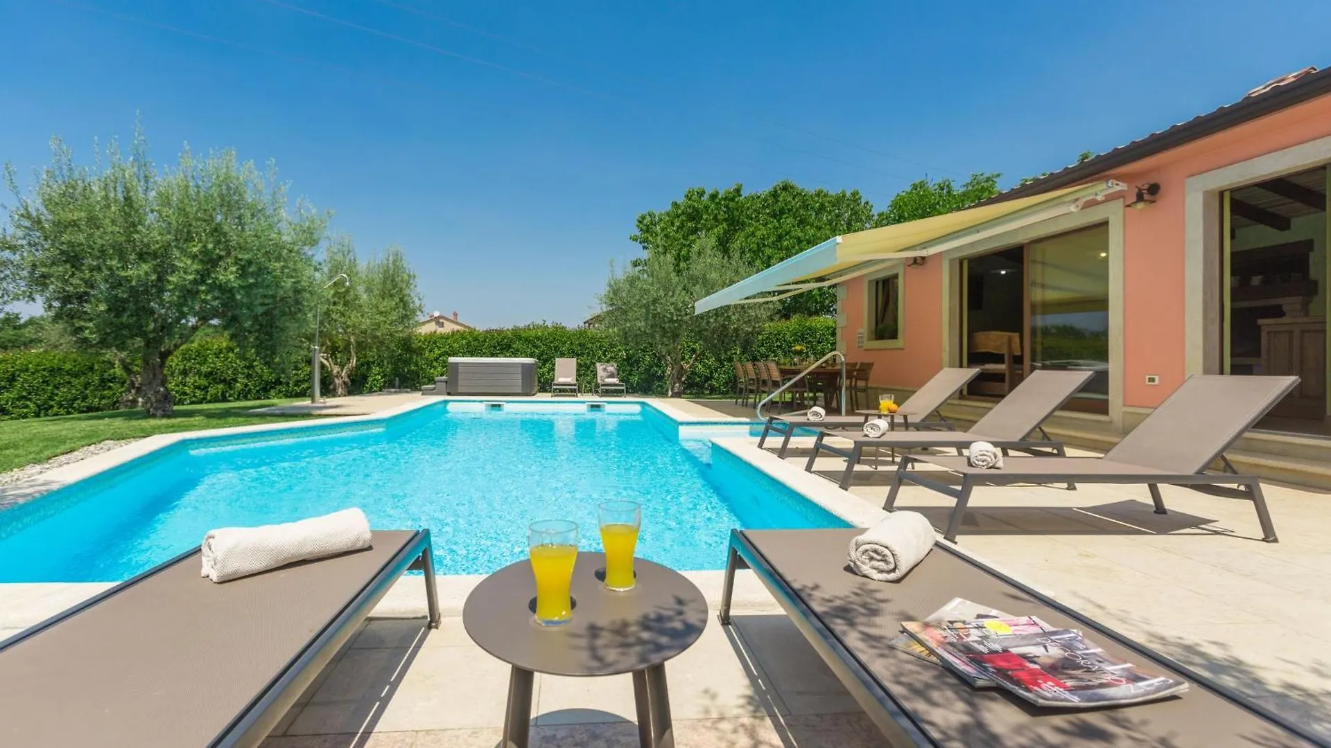 Villa Ulika Poreč Tatil Evi